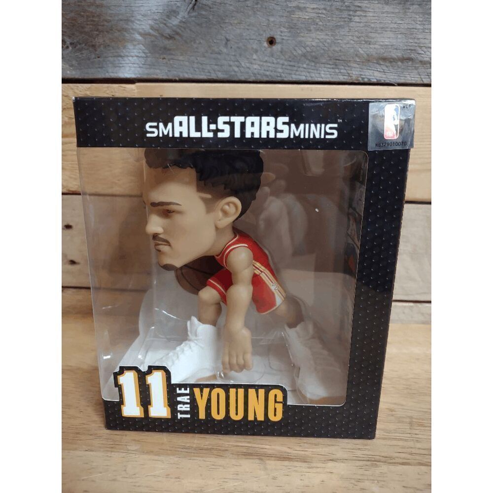 NEW Trae Young #11 Atlanta Hawks Red Jersey 6 inch NBA smALL-STARS Minis